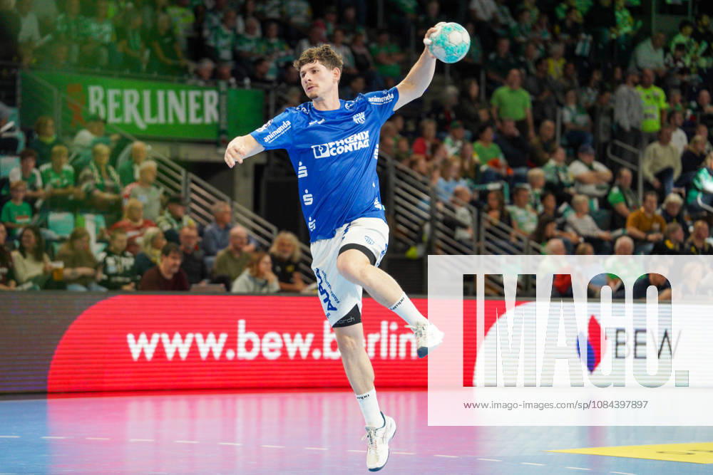 Im Bild: Levin Wanner (TBV Lemgo Lippe, 18) vor dem Spiel 11.10.2026, Fuechse Berlin - TVB Lemgo Lippe, HBL, Handball-Bundesliga, Saison 2026 27, Max-Schmeling-Halle