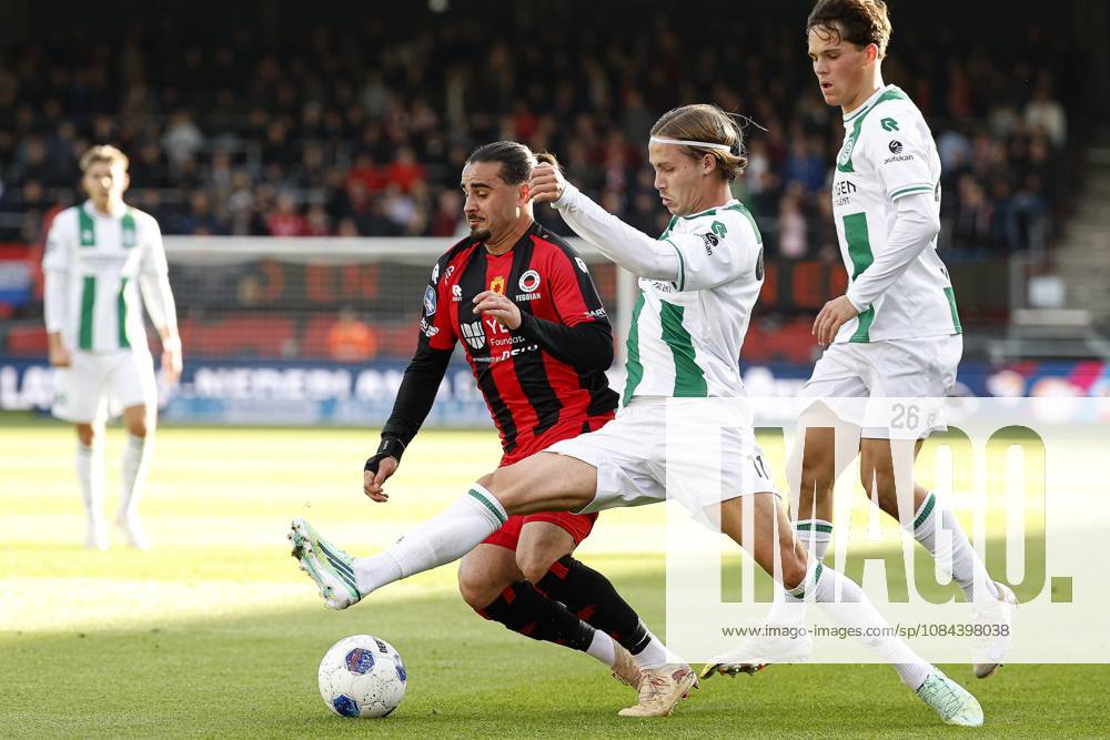 ROTTERDAM - (lr) Irakli Yegoian of Excelsior Rotterdam, Jacob Ondrejka of FC Groningen, Thom van Bergen of FC Groningen during the Dutch Eredivisie match between Excelsior and FC Groningen at Woudestein Stadium on October 11, 2026 in Rotterdam, the Netherlands. BAS CZERWINSKI ANP Eredivisie 2026 27 ANPxSportx IVx 572144081 originalFilename: 572144081