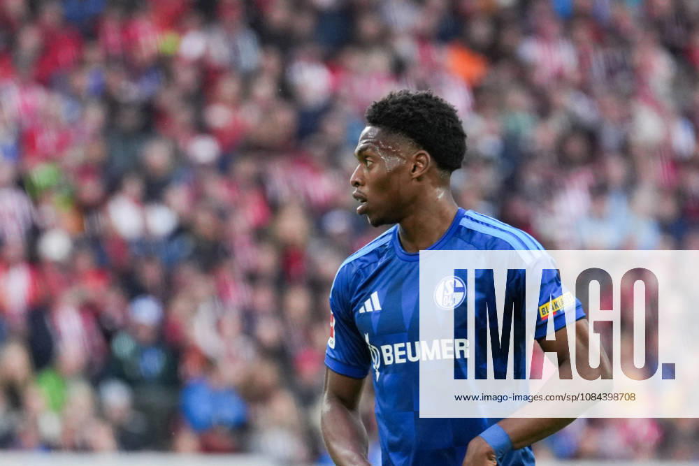 1. Bundesliga: SC Freiburg vs FC Schalke 04, 11.10.2026 Junior Adamu (FC Schalke 04, 20) 1. Bundesliga: SC Freiburg vs FC Schalke 04, Europa-Park-Stadion, 11.10.2026 DFB DFL REGULATIONS PROHIBIT ANY USE OF PHOTOGRAPHS AS IMAGE SEQUENCES AND OR QUASI-VIDEO.