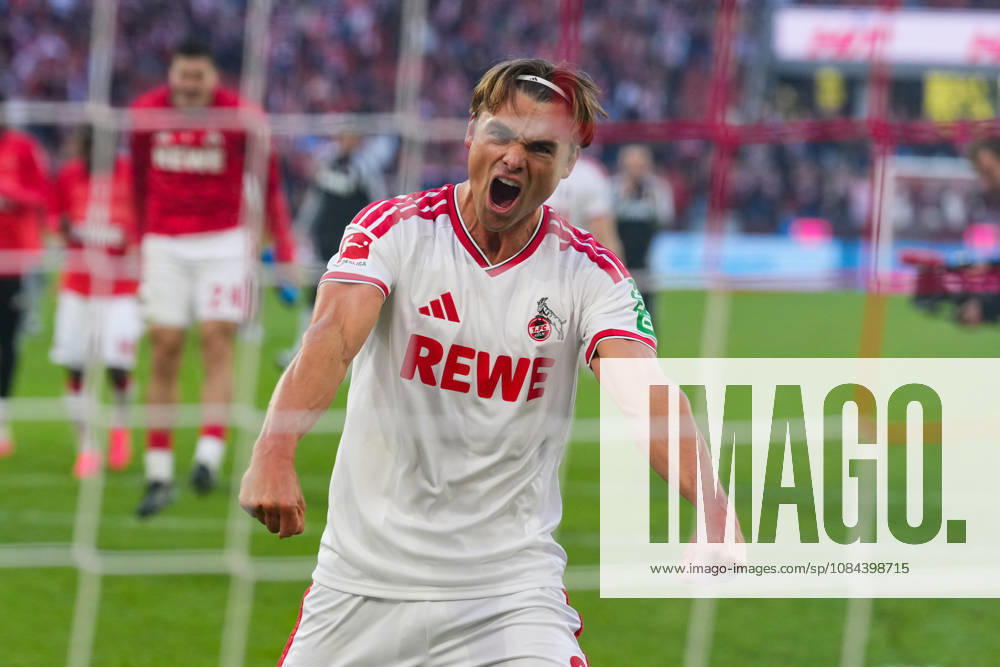 Herren, Fußball, 1.Bundesliga, 1.FC Köln - Borussia Mönchengladbach, Saison 2026 2027, RheinEnergieSTADION: Joel Schmied (1.FC Köln, 2) bejubelt den Sieg DFB regulations prohibit any use of photographs as image sequences and or quasi-video.
