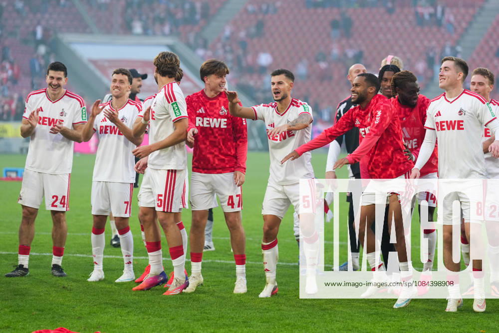 Herren, Fußball, 1.Bundesliga, 1.FC Köln - Borussia Mönchengladbach, Saison 2026 2027, RheinEnergieSTADION: Luka Lochoshvili (1.FC Köln, 24) Luca Waldschmidt (1.FC Köln, 7) Imad Rondic (1.FC Köln, 15) Mikey Moore (1.FC Köln, 47) Tom Krauß (1.FC Köln, 5) Gideon Mensah (1.FC Köln, 14) Isak Johannesson (1.FC Köln, 8) bejubeln den Sieg DFB regulations prohibit any use of photographs as image sequences and or quasi-video.