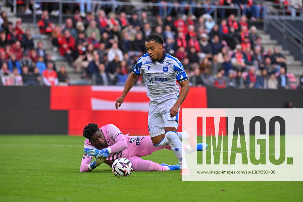 Stade Rennais FC v AJ Auxerre - Ligue 1 McDonald s 2026 2027 Cameron ARCHER of AJ Auxerre scores a goal and Brice SAMBA of Stade Rennais FC during Ligue 1 McDonald s match between Rennes and Auxerre at Roazhon Park on October 11, 2026 in Rennes, France. Rennes France