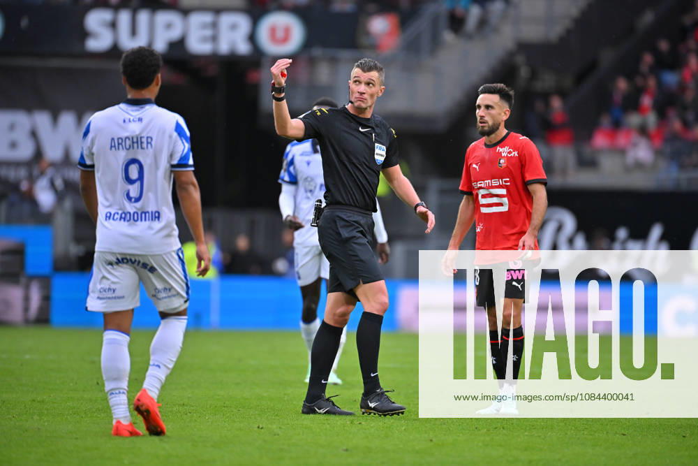 Stade Rennais FC v AJ Auxerre - Ligue 1 McDonald s 2026 2027 Willy DELAJOD referee and Adrien THOMASSON of Stade Rennais and Cameron ARCHER of AJ Auxerre during Ligue 1 McDonald s match between Rennes and Auxerre at Roazhon Park on October 11, 2026 in Rennes, France. Rennes France