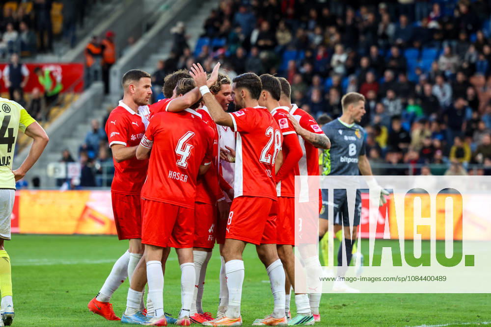 Fussball: Liechtenstein: Brack Super League 2026 2027 - 10. Spieltag, 11.10.2026, 16:30 Uhr - FC Vaduz vs. FC Basel 1893 - Rheinpark Stadion (Vaduz, Liechtenstein); Torjubel 3:0 FC Vaduz Vaduz Rheinparkstadion Vaduz Liechtenstein