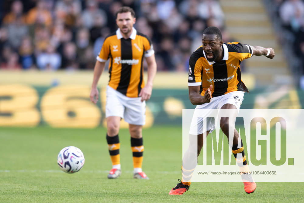 Hull City v Everton Premier League Semi Ajayi of Hull City during the Premier League match between Hull City and Everton at the MKM Stadium, Hull. 11 10 2026 UK Newspapers OUT
