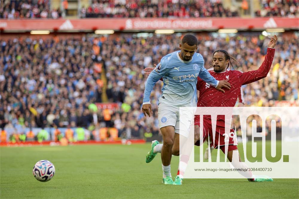 Football - FA Premier League - Liverpool FC v Manchester City FC LIVERPOOL, ENGLAND - Sunday, October 11, 2026: Liverpool s Bradley Barcola challenges Manchester City s Iliman Ndiaye (L) during the FA Premier League match between Liverpool FC and Manchester City FC at Anfield. (Photo by David Rawcliffe Propaganda) LIVERPOOL Anfield MERSEYSIDE ENGLAND