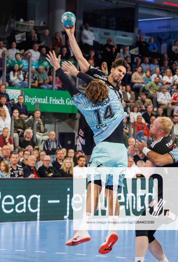 Handball - 1. Bundesliga OPEL HBL - Saison 2026 2027 - 08. Spieltag: HC Erlangen Metropolregion Nürnberg HCE - MT Melsungen - DaMa - - Eloy Morante Maldonado (22, HC Erlangen HCE ) Johannes Golla (14, MT Melsungen )