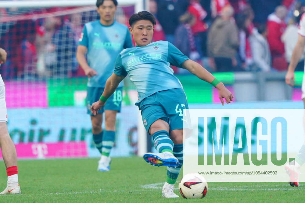 Köln, Fussball, 1.BL saison 2026 2027 1.FC Köln vs Borussia Mönchengladbach , 11.10.2026, Rheinenergiestadion Köln Zento Uno, Borussian Mönchengladbach , Aktion, Einzelbild,