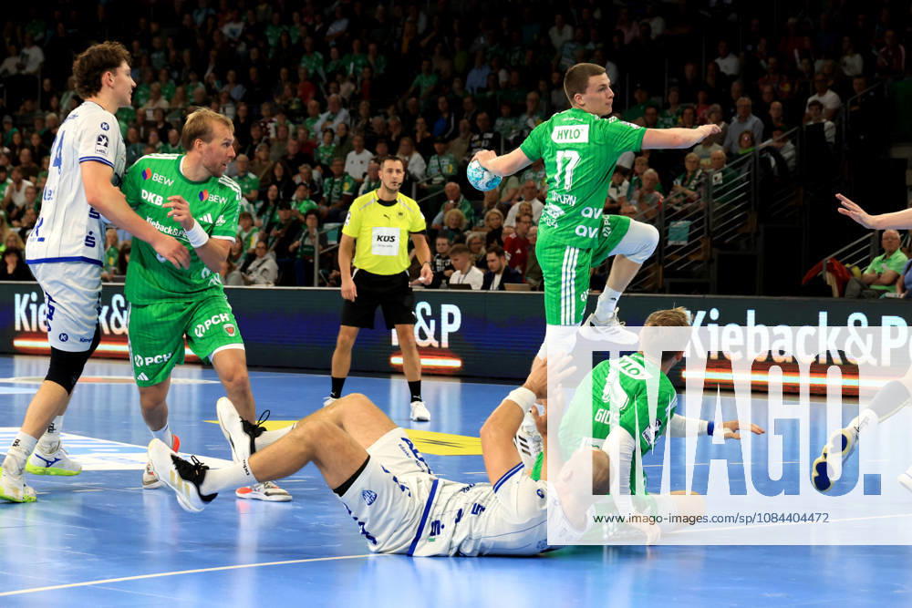 GER Deutschland, Handball, 1.Bundesliga, 27.08.2026, Saison 2026 2027, Berlin, Fuechse Berlin vs TBV Lemgo Lippe Nils Lichtlein ( Fuechse Berlin 17 ), Mathias Gidsel ( Fuechse Berlin 19 ), Christian O Sullivan ( Lemgo 9 ) nordphoto GmbH Engler Berlin Max-Schmeling-Halle Berlin Deutschland