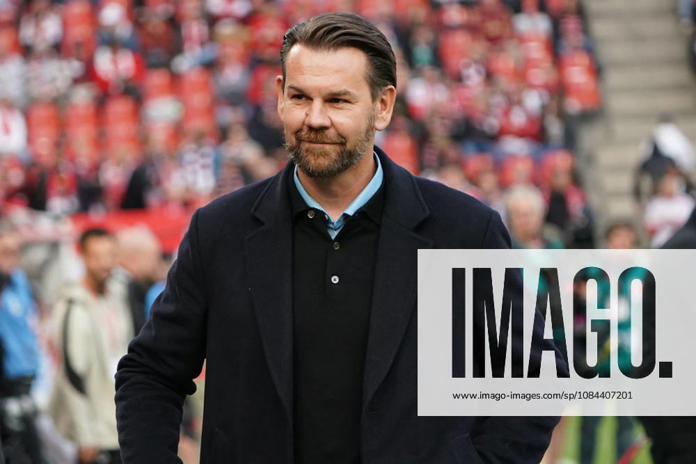 Köln, Fussball, 1.BL saison 2026 2027 1.FC Köln vs Borussia Mönchengladbach , 11.10.2026, Rheinenergiestadion Köln Thomas Keßler, Sportdirektor FC Köln , Aktion, Einzelbild,