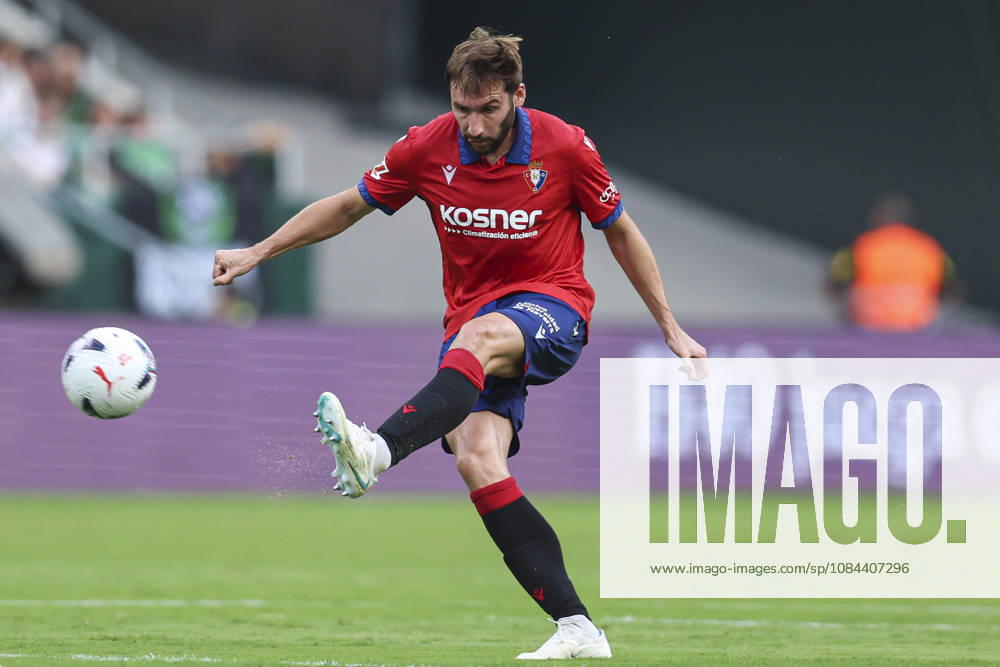 ESP: Real Betis - CA Osasuna. La Liga EA Sports. Matchday 8. Jon Moncayola of CA Osasuna during the La Liga EA Sports match between Real Betis and CA Osasuna played at La Cartuja Stadium on Oct 11, 2026 in Sevilla, Spain. kpng