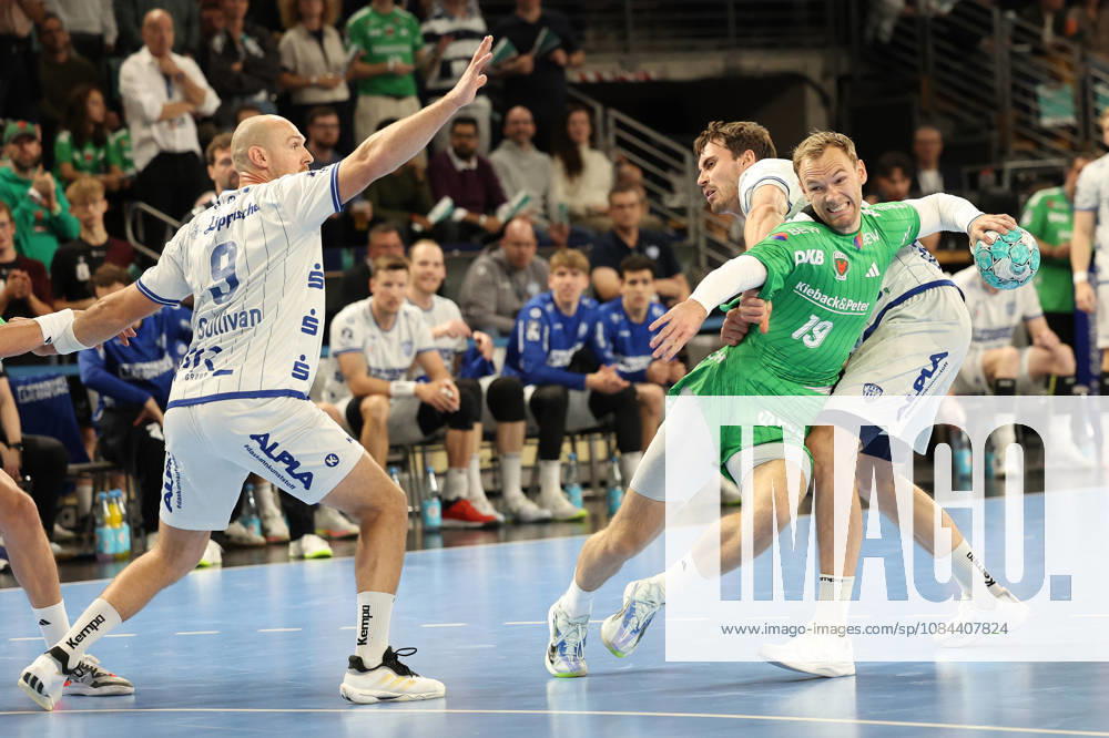 Handball, Opel HBL, Saison 2026 2027, 1.HBL, Füchse Berlin - TBV Lemgo Lippe, Max-Schmeling-Halle: Mathias Gidsel (Füchse Berlin, 19) im angriff Berlin Deutschkand