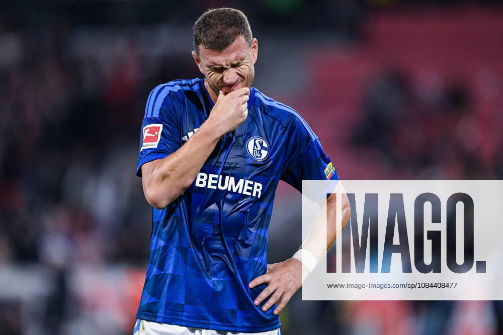 Fussball, Saison 2026 2027, Bundesliga, SC Freiburg - FC Schalke 04, Edin Džeko Dzeko (FC Schalke 04) xRHR-FOTO YYx