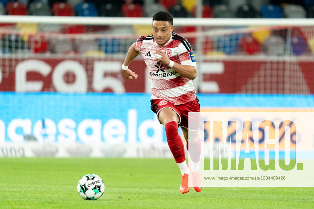 Deutschland: 3. Liga 2026 2027 Fortuna Düsseldorf vs. SC Verl 8. Spieltag 12.10.2026 Merkur Spiel-Arena (Nordrhein-Westfalen) Steven van der Sloot (Fortuna Dusseldorf, 2)