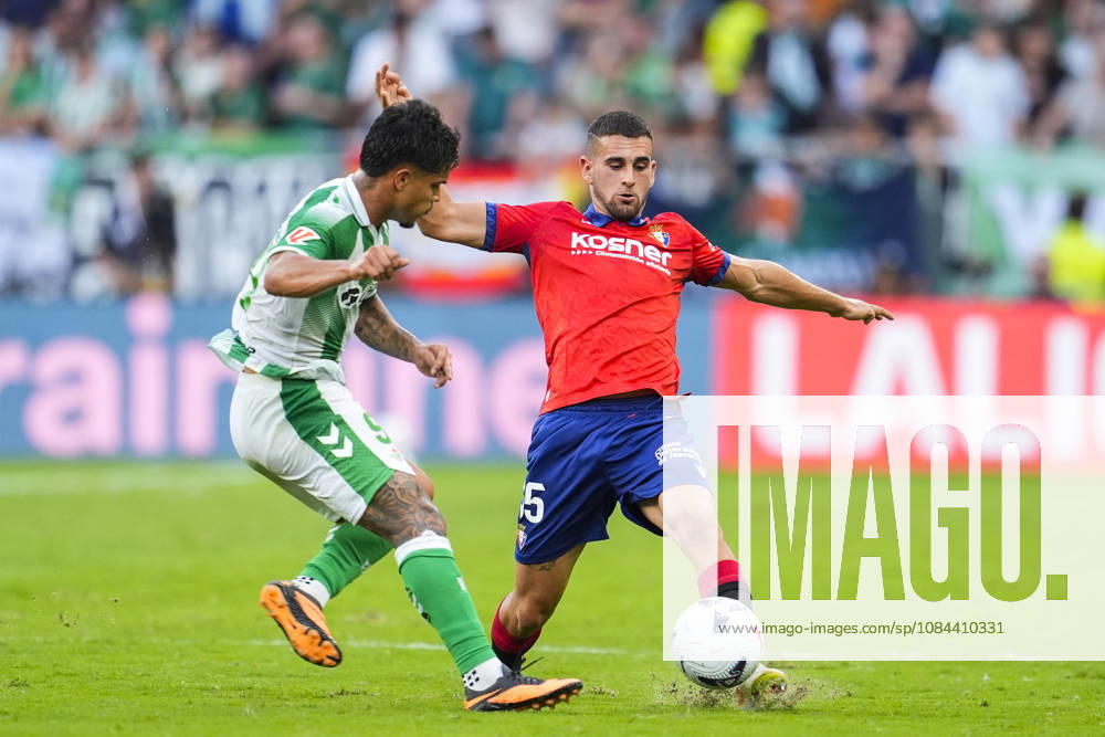Cucho Hernandez of Real Betis Balompie and Unai Santos of CA Osasuna in action during the Spanish league, LaLiga EA Sports, football match played between Real Betis and CA Osasuna at La Cartuja stadium on October 11, 2026, in Sevilla, Spain. Real Betis V CA Osasuna - LaLiga EA Sports - ZUMAa181 20261011_zaa_a181_266
