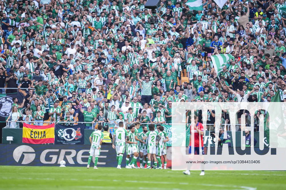 Francisco Alarcon Isco of Real Betis Balompie celebrates a goal during the Spanish league, LaLiga EA Sports, football match played between Real Betis and CA Osasuna at La Cartuja stadium on October 11, 2026, in Sevilla, Spain. Sevilla Spain - ZUMAa181 20261011_zaa_a181_203