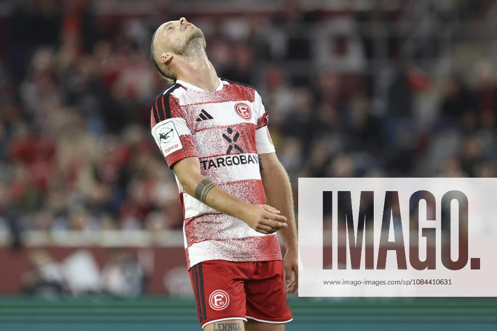 Jorrit Hendrix (Fortuna Duesseldorf) ist enttaeuscht, gestikuliert, Gestik waehrend des Spiels der 3. Liga zwischen Fortuna Duesseldorf und SC Verl, Merkur Spiel-Arena am 11. October 2026 in Duesseldorf, Deutschland. (Foto von Oliver Kaelke DeFodi Images) +++ Jorrit Hendrix (Fortuna Duesseldorf) looks dejected, gestures during the 3. Liga match between Fortuna Duesseldorf and SC Verl at Merkur Spiel-Arena on October 11, 2026 in Dusseldorf, Germany. (Photo by Oliver Kaelke DeFodi Images) DFB DFL REGULATIONS PROHIBIT ANY USE OF PHOTOGRAPHS AS IMAGE SEQUENCES AND OR QUASI-VIDEO. (Photo by Oliver Kaelke DeFodi Images) -