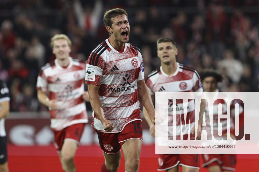 Tim Oberdorf (Fortuna Duesseldorf) Torjubel, jubelt nach seinem Treffer zum 1:0 waehrend des Spiels der 3. Liga zwischen Fortuna Duesseldorf und SC Verl, Merkur Spiel-Arena am 11. October 2026 in Duesseldorf, Deutschland. (Foto von Oliver Kaelke DeFodi Images) +++ Tim Oberdorf (Fortuna Duesseldorf) celebrates after scoring his team s first goal during the 3. Liga match between Fortuna Duesseldorf and SC Verl at Merkur Spiel-Arena on October 11, 2026 in Dusseldorf, Germany. (Photo by Oliver Kaelke DeFodi Images) DFB DFL REGULATIONS PROHIBIT ANY USE OF PHOTOGRAPHS AS IMAGE SEQUENCES AND OR QUASI-VIDEO. (Photo by Oliver Kaelke DeFodi Images) -