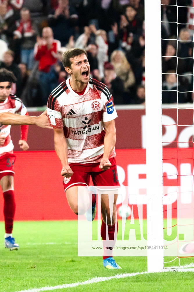 Deutschland: 3. Liga 2026 2027 Fortuna Düsseldorf vs. SC Verl 8. Spieltag 12.10.2026 Merkur Spiel-Arena (Nordrhein-Westfalen) Tor zum 1:0 durch Tim Oberdorf (Fortuna Dusseldorf, 15) Jubel Freude Emotionen Torjubel Erik Wekesser (Fortuna Dusseldorf, 7)