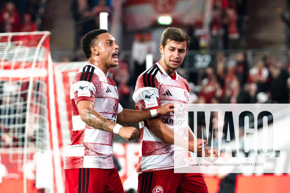 Deutschland: 3. Liga 2026 2027 Fortuna Düsseldorf vs. SC Verl 8. Spieltag 12.10.2026 Merkur Spiel-Arena (Nordrhein-Westfalen) Tor zum 1:0 durch Tim Oberdorf (Fortuna Dusseldorf, 15) Jubel Freude Emotionen Torjubel Steven van der Sloot (Fortuna Dusseldorf, 2)