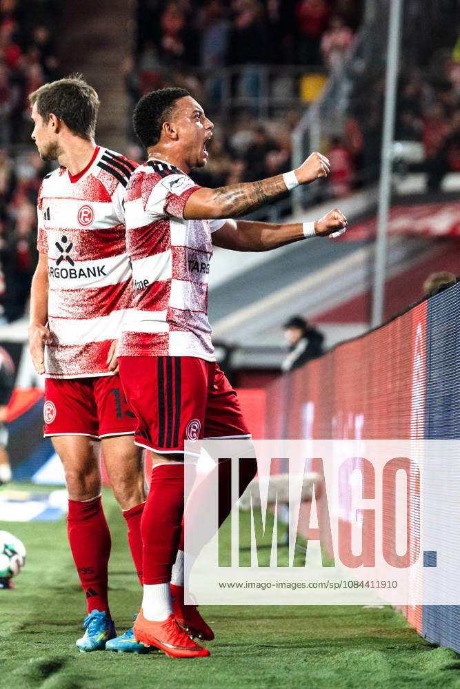 Deutschland: 3. Liga 2026 2027 Fortuna Düsseldorf vs. SC Verl 8. Spieltag 12.10.2026 Merkur Spiel-Arena (Nordrhein-Westfalen) Tor zum 1:0 durch Tim Oberdorf (Fortuna Dusseldorf, 15) Jubel Freude Emotionen Torjubel Steven van der Sloot (Fortuna Dusseldorf, 2)