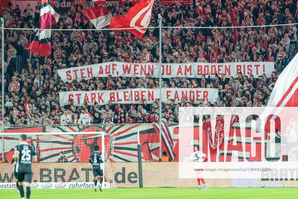 Fortuna Duesseldorf Fans mit Banner Fortuna Duesseldorf vs. SC Verl, Fussball, 3.Liga, 8.Spieltag, Saison 2026 27, 12.10.2026, DFL REGULATIONS PROHIBIT ANY USE OF PHOTOGRAPHS AS IMAGE SEQUENCES AND OR QUASI-VIDEO, Fortuna Duesseldorf vs. SC Verl, Fussball, 3.Liga, 8.Spieltag, Saison 2026 27, 12.10.2026 Düsseldorf