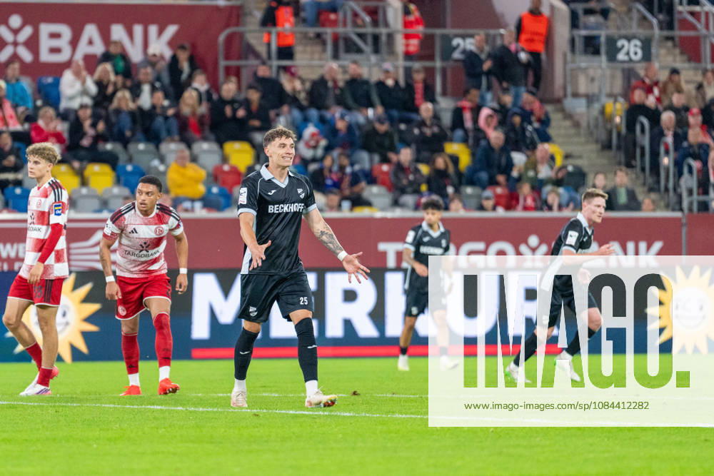 Elias Arden (Fortuna Düsseldorf, 38), Steven van der Sloot (Fortuna Düsseldorf, 02), Tim Heike (SC Verl, 25) unzufrieden nach einem Schuss Fortuna Duesseldorf vs. SC Verl, Fussball, 3.Liga, 8.Spieltag, Saison 2026 27, 12.10.2026, DFL REGULATIONS PROHIBIT ANY USE OF PHOTOGRAPHS AS IMAGE SEQUENCES AND OR QUASI-VIDEO, Fortuna Duesseldorf vs. SC Verl, Fussball, 3.Liga, 8.Spieltag, Saison 2026 27, 12.10.2026 Düsseldorf