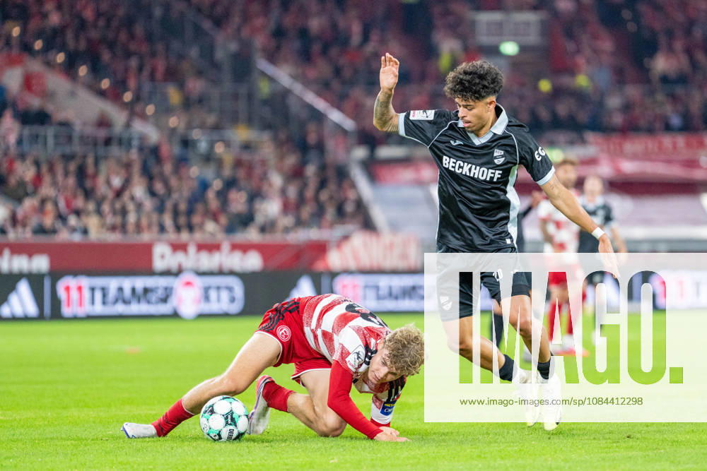 Elias Arden (Fortuna Düsseldorf, 38) am Boden im Zweikampf mit Andre Leipold (SC Verl, 20) Fortuna Duesseldorf vs. SC Verl, Fussball, 3.Liga, 8.Spieltag, Saison 2026 27, 12.10.2026, DFL REGULATIONS PROHIBIT ANY USE OF PHOTOGRAPHS AS IMAGE SEQUENCES AND OR QUASI-VIDEO, Fortuna Duesseldorf vs. SC Verl, Fussball, 3.Liga, 8.Spieltag, Saison 2026 27, 12.10.2026 Düsseldorf