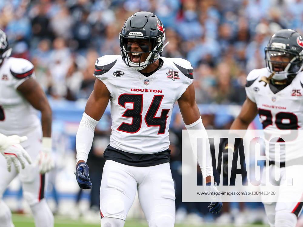 Oct 11, 2026; Nashville, TN, USA; Houston Texans cornerback Bryce Hall (34) gets excited after making a tackle during the NFL, American Football Herren, USA regular season game between the Houston Texans and Tennessee Titans at Nissan Stadium. Mandatory Credit: -Cal Media NFL 2026: Texans Vs Titans OCT 11 - ZUMAc04_ 20261011_zma_c04_043