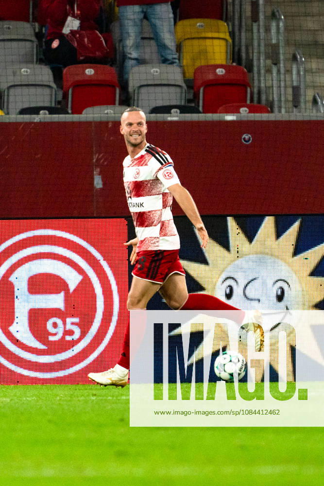 Deutschland: 3. Liga 2026 2027 Fortuna Düsseldorf vs. SC Verl 8. Spieltag 12.10.2026 Merkur Spiel-Arena (Nordrhein-Westfalen) Tor zum 2:1 durch Jorrit Hendrix (Fortuna Dusseldorf, 8) Jubel Freude Emotionen Torjubel Anas Slimani (Fortuna Dusseldorf, 34)