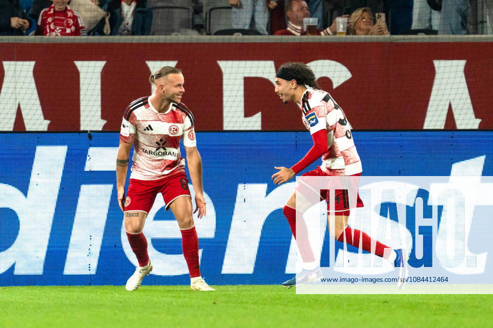 Deutschland: 3. Liga 2026 2027 Fortuna Düsseldorf vs. SC Verl 8. Spieltag 12.10.2026 Merkur Spiel-Arena (Nordrhein-Westfalen) Tor zum 2:1 durch Jorrit Hendrix (Fortuna Dusseldorf, 8) Jubel Freude Emotionen Torjubel Anas Slimani (Fortuna Dusseldorf, 34)