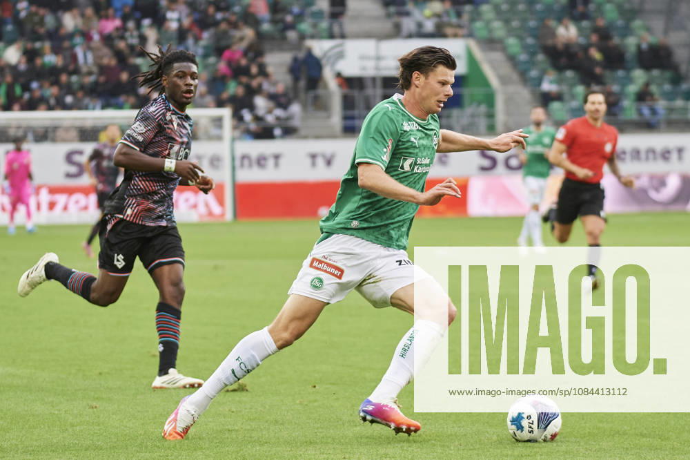 Brack Super League 2026 2027 FC St. Gallen 1879 vs. FC Lausanne St. Gallen, Schweiz St. Gallen, Schweiz, 11. Oktober 2026. Andrin Hunziker während des Brack Super League Spiels FC St. Gallen 1879 gegen FC Lausanne-Sport in St. Gallen.