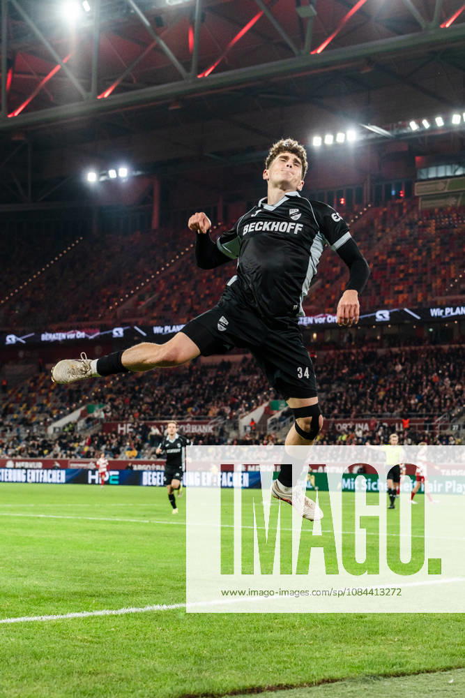 Deutschland: 3. Liga 2026 2027 Fortuna Düsseldorf vs. SC Verl 8. Spieltag 12.10.2026 Merkur Spiel-Arena (Nordrhein-Westfalen) Tor zum 2:2 durch Janne Berner (SC Verl, 34) Jubel Freude Emotionen Torjubel