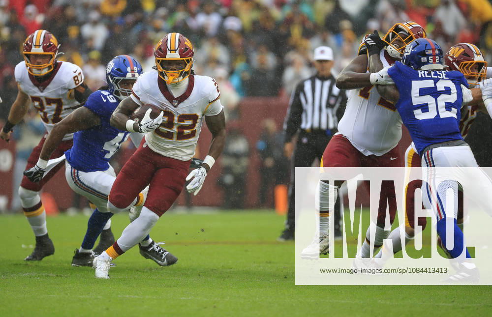 Washington Commanders RB 22 Jacory Croskey-Merritt runs for a touchdown during the Washington Commanders game against the New York Giants at Northwest Stadium in Landover, MD. CSM NFL, American Football Herren, USA 2026: Washington Commanders Vs New York Giants OCT 11 - ZUMAc04_ 20261011_zma_c04_065