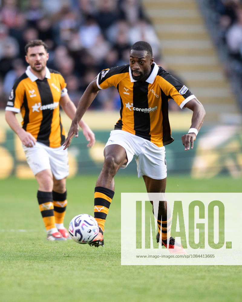 Hull City v Everton Premier League Semi Ajayi of Hull City during the Premier League match between Hull City and Everton at the MKM Stadium, Hull. 11 10 2026 UK Newspapers OUT