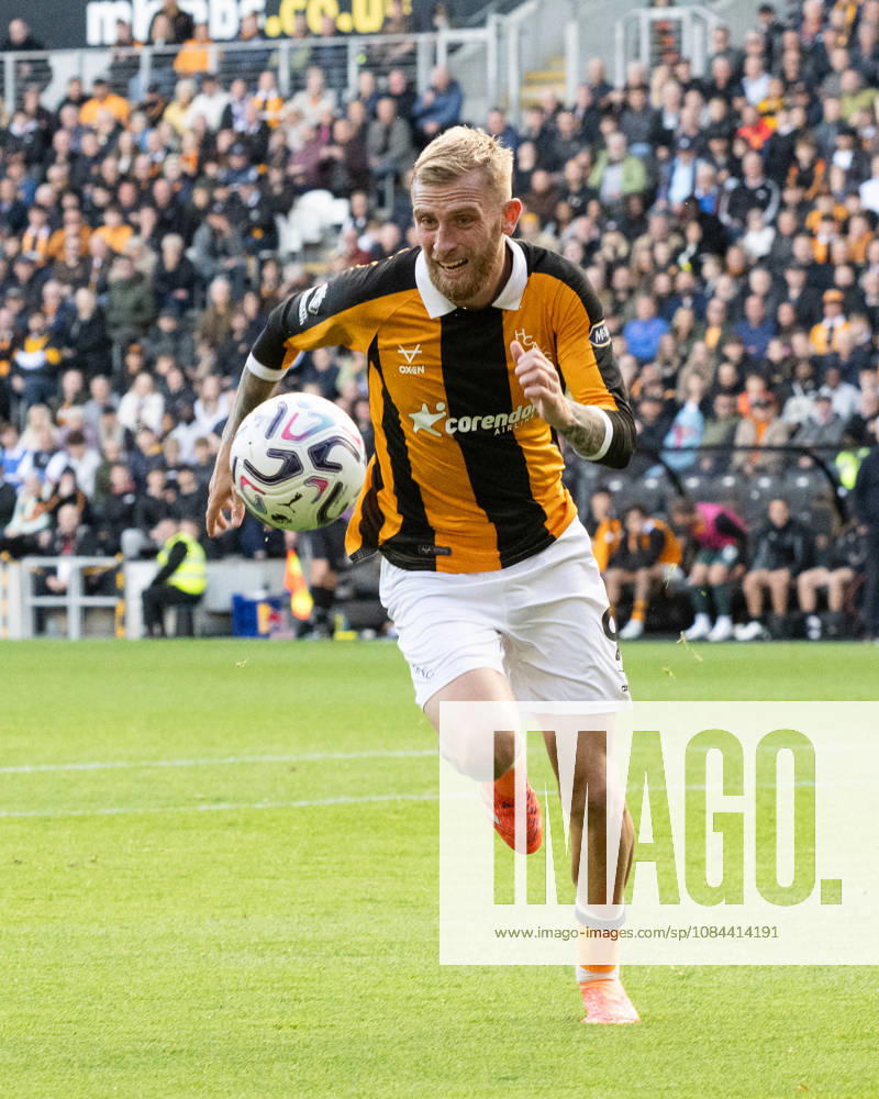 Hull City v Everton Premier League Oliver McBurnie of Hull City during the Premier League match between Hull City and Everton at the MKM Stadium, Hull. 11 10 2026 UK Newspapers OUT