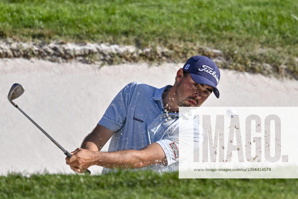 JACOB SKOV OLESEN of Denmark hit the ball out of the bunker during the Open de Espao±a presented by Madrid at Club de Campo Villa de Madrid on October 11, 2026 in Madrid, Spain. Madrid Spain - ZUMAc312 20261011_zsp_c312_253