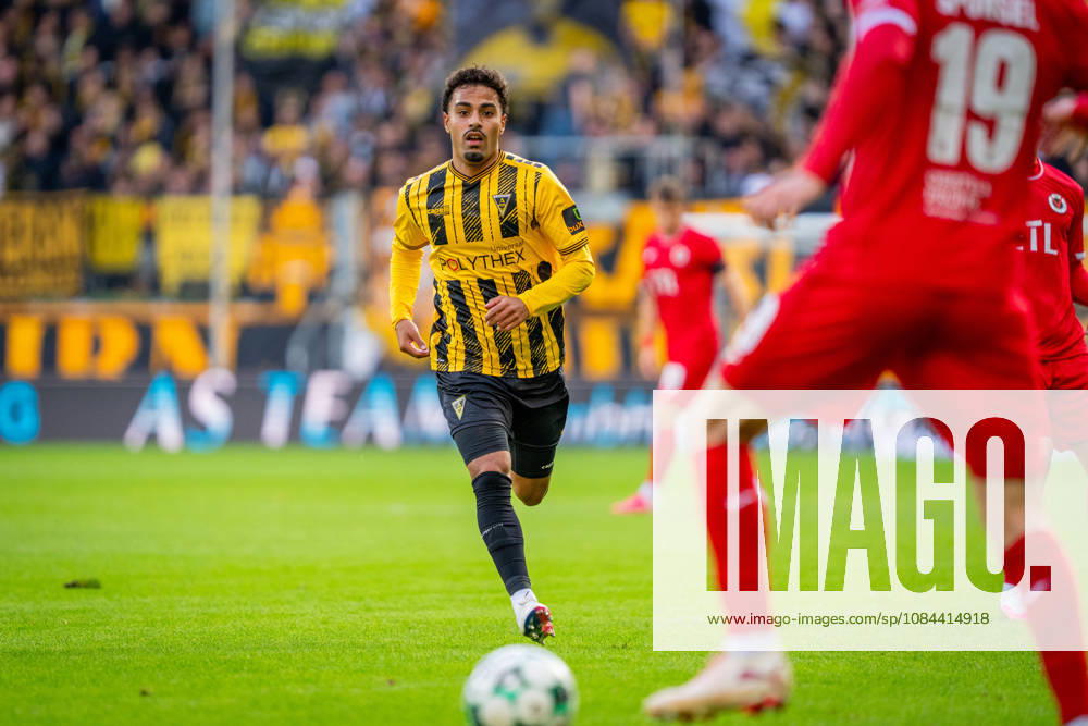 Mehdi Loune (Alemannia Aachen, 10) TSV Alemannia Aachen vs. FC Viktoria Koeln, Fussball, 3. Liga, 8. Spieltag, Saison 2026 2027, 11.10.2026 DFB REGULATIONS PROHIBIT ANY USE OF PHOTOGRAPHS AS IMAGE SEQUENCES AND OR QUASI-VIDEO TSV Alemannia Aachen vs. FC Viktoria Koeln, Fussball, 3. Liga, 8. Spieltag, Saison 2026 2027, 11.10.2026 Aachen