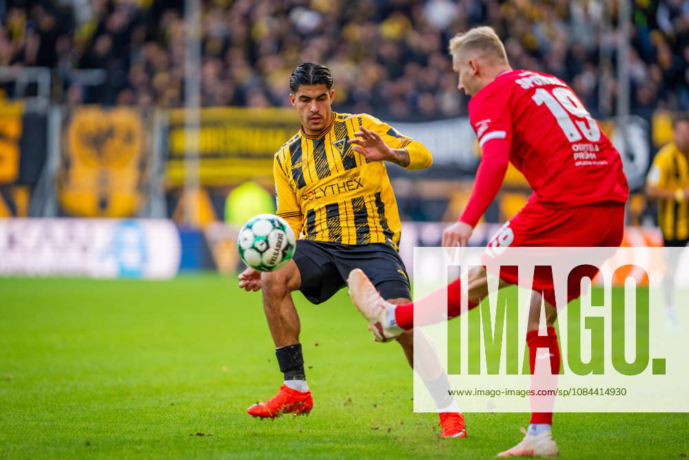 Fabio Torsiello (Alemannia Aachen, 17) gegen Meiko Sponsel (FC Viktoria Koeln, 19) TSV Alemannia Aachen vs. FC Viktoria Koeln, Fussball, 3. Liga, 8. Spieltag, Saison 2026 2027, 11.10.2026 DFB REGULATIONS PROHIBIT ANY USE OF PHOTOGRAPHS AS IMAGE SEQUENCES AND OR QUASI-VIDEO TSV Alemannia Aachen vs. FC Viktoria Koeln, Fussball, 3. Liga, 8. Spieltag, Saison 2026 2027, 11.10.2026 Aachen