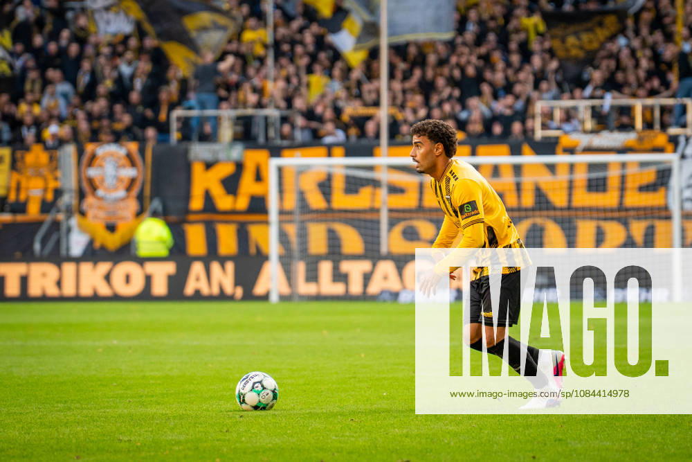 Mehdi Loune (Alemannia Aachen, 10) TSV Alemannia Aachen vs. FC Viktoria Koeln, Fussball, 3. Liga, 8. Spieltag, Saison 2026 2027, 11.10.2026 DFB REGULATIONS PROHIBIT ANY USE OF PHOTOGRAPHS AS IMAGE SEQUENCES AND OR QUASI-VIDEO TSV Alemannia Aachen vs. FC Viktoria Koeln, Fussball, 3. Liga, 8. Spieltag, Saison 2026 2027, 11.10.2026 Aachen