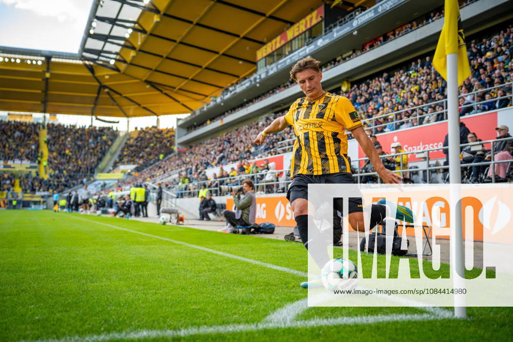 Matti Wagner (Alemannia Aachen, 03) TSV Alemannia Aachen vs. FC Viktoria Koeln, Fussball, 3. Liga, 8. Spieltag, Saison 2026 2027, 11.10.2026 DFB REGULATIONS PROHIBIT ANY USE OF PHOTOGRAPHS AS IMAGE SEQUENCES AND OR QUASI-VIDEO TSV Alemannia Aachen vs. FC Viktoria Koeln, Fussball, 3. Liga, 8. Spieltag, Saison 2026 2027, 11.10.2026 Aachen