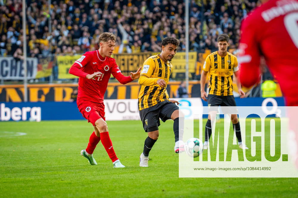 Mehdi Loune (Alemannia Aachen, 10) TSV Alemannia Aachen vs. FC Viktoria Koeln, Fussball, 3. Liga, 8. Spieltag, Saison 2026 2027, 11.10.2026 DFB REGULATIONS PROHIBIT ANY USE OF PHOTOGRAPHS AS IMAGE SEQUENCES AND OR QUASI-VIDEO TSV Alemannia Aachen vs. FC Viktoria Koeln, Fussball, 3. Liga, 8. Spieltag, Saison 2026 2027, 11.10.2026 Aachen