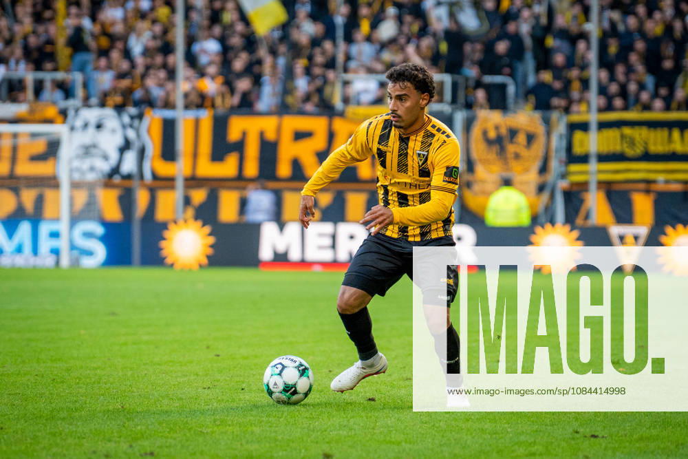 Mehdi Loune (Alemannia Aachen, 10) TSV Alemannia Aachen vs. FC Viktoria Koeln, Fussball, 3. Liga, 8. Spieltag, Saison 2026 2027, 11.10.2026 DFB REGULATIONS PROHIBIT ANY USE OF PHOTOGRAPHS AS IMAGE SEQUENCES AND OR QUASI-VIDEO TSV Alemannia Aachen vs. FC Viktoria Koeln, Fussball, 3. Liga, 8. Spieltag, Saison 2026 2027, 11.10.2026 Aachen