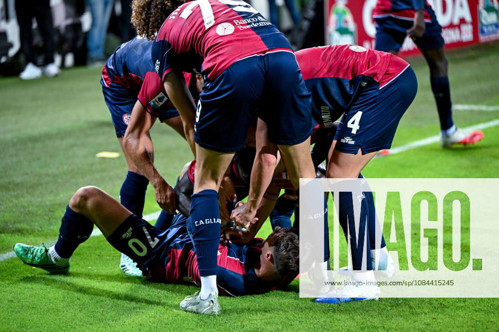 Cagliari s Daniel Maldini celebrates after scoring the goal for 1-0 during the Serie A soccer match between Cagliari Calcio and Juventus at the Unipol Domus in Cagliari, Sardinia - Sunday 11th october 2026. - Soccer