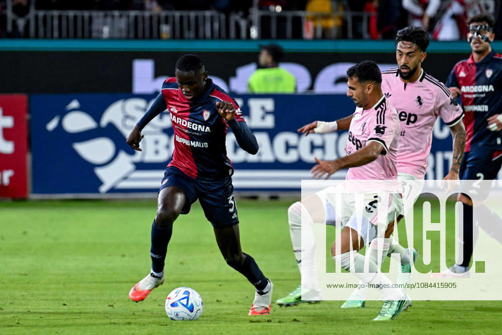 Cagliari s Paul Mendy in action during the Serie A soccer match between Cagliari Calcio and Juventus at the Unipol Domus in Cagliari, Sardinia - Sunday 11th october 2026. - Soccer