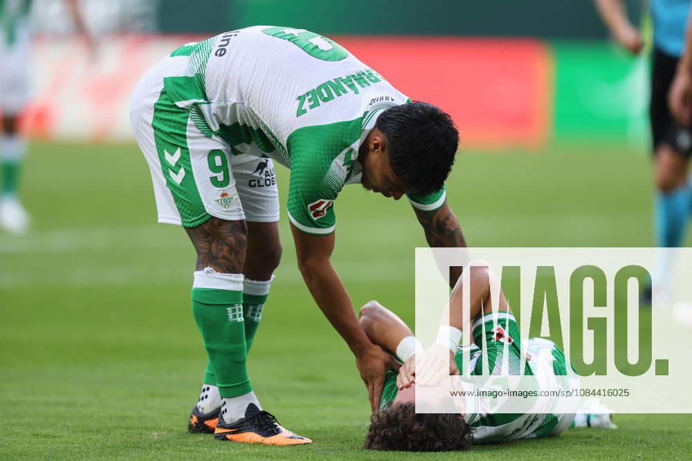 Real Betis and CA Osasuna - LaLiga EA Sports SEVILLA, SPAIN - OCTOBER 11: Cucho Hernandez of Real Betis reacts during the LaLiga EA Sports 2026 27 match between Real Betis and CA Osasuna at La Cartuja Stadium on October 11, 2026 in Sevilla, Spain. (Photo by Rafael Roman Photo Players Images Magara Press) Sevilla La Cartuja Stadium Spain
