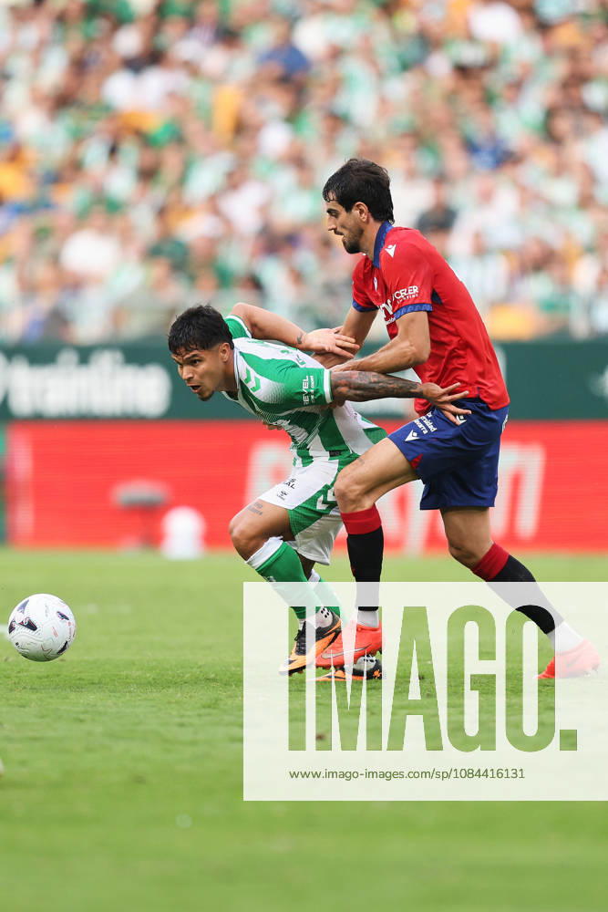 Real Betis and CA Osasuna - LaLiga EA Sports SEVILLA, SPAIN - OCTOBER 11: Cucho Hernandez of Real Betis in action of Real Betis Balompie during the LaLiga EA Sports 2026 27 match between Real Betis and CA Osasuna at La Cartuja Stadium on October 11, 2026 in Sevilla, Spain. (Photo by Rafael Roman Photo Players Images Magara Press) Sevilla La Cartuja Stadium Spain
