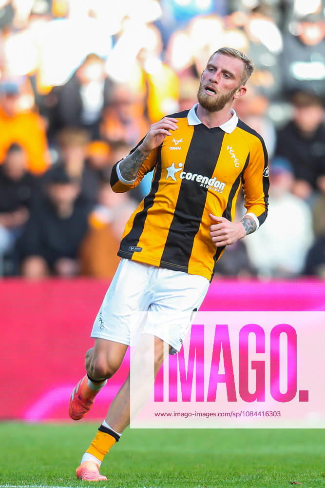 Hull City v Everton, Premier League Oliver McBurnie Of Hull City during the Hull City v Everton Premier League match at the MKM Stadium, Hull, England on 11 October 2026 Credit: Lee Keuneke Every Second Media Editorial use only. All images are copyright Every Second Media Limited. No images may be reproduced without prior permission. All rights reserved. Premier League and Football League images are subject to licensing agreements with Football DataCo Limited. see https: www.football-dataco.com