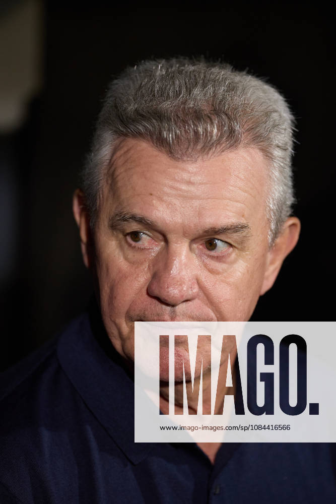 Javier Aguirre head coach of Valencia CF looks on during the LaLiga EA Sports match between Real Racing Club de Santander and Valencia CF at Campos de de El Sardinero on October 11, 2026, in Santander, Spain. Santander Spain - ZUMAa181 20261011_zaa_a181_347