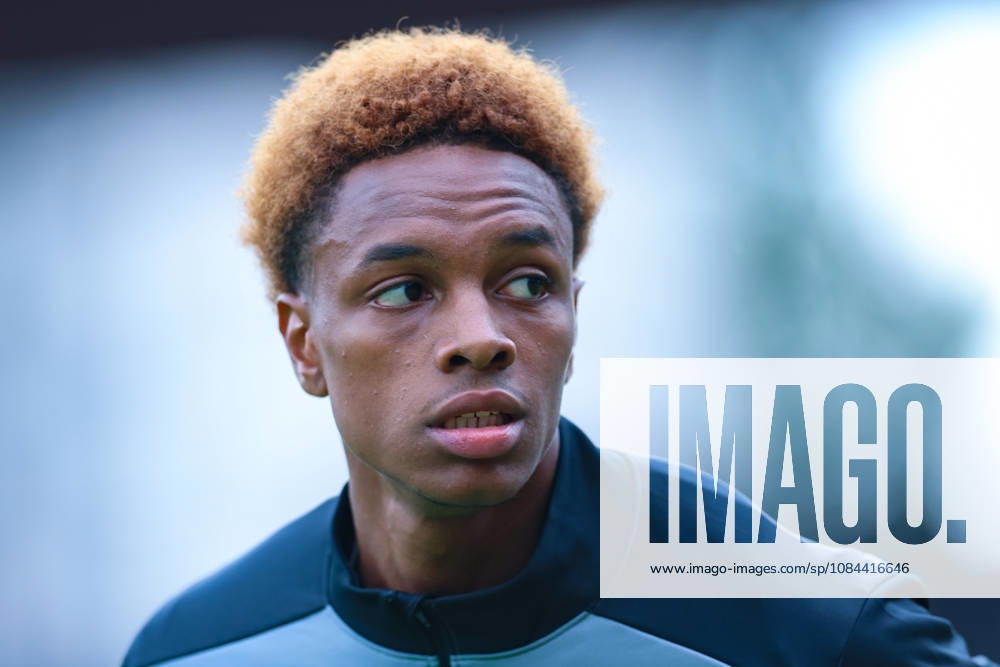 GC Zürich gegen BSC Young Boys Brack Super League 11. Oktober 2026 Alvyn Sanches (10, BSC Young Boys) im Spiel der Brack Super League zwischen dem Grasshopper Club Zürich (GCZ) und dem BSC Young Boys (YB) am 11. Oktober 2026 im Stadion Letzigrund in Zürich, Schweiz. Zürich Stadion Letzigrund Zürich Schweiz